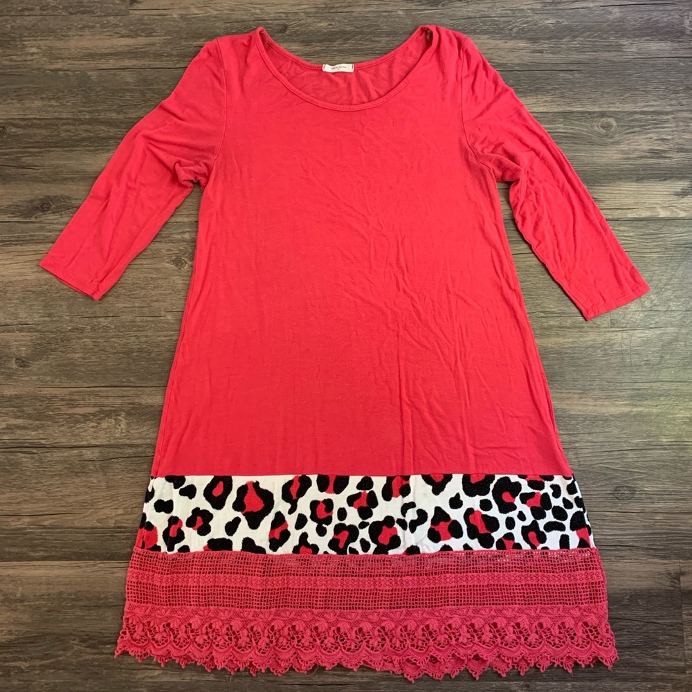 Modern Vintage Boutique Long-Sleeve Coral Dress
